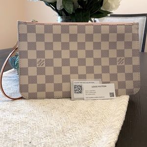 BRAND NEW! Louis Vuitton Damier Azur Pouch in Rose ballerina from Neverfull MM